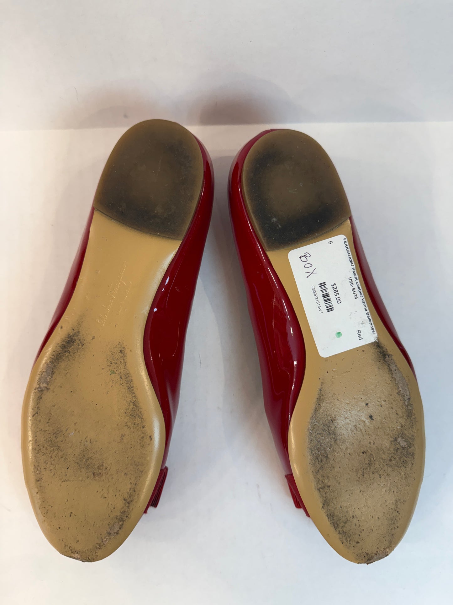 FERRAGAMO Patent Leather Varina Ballerines/ US6- EU36