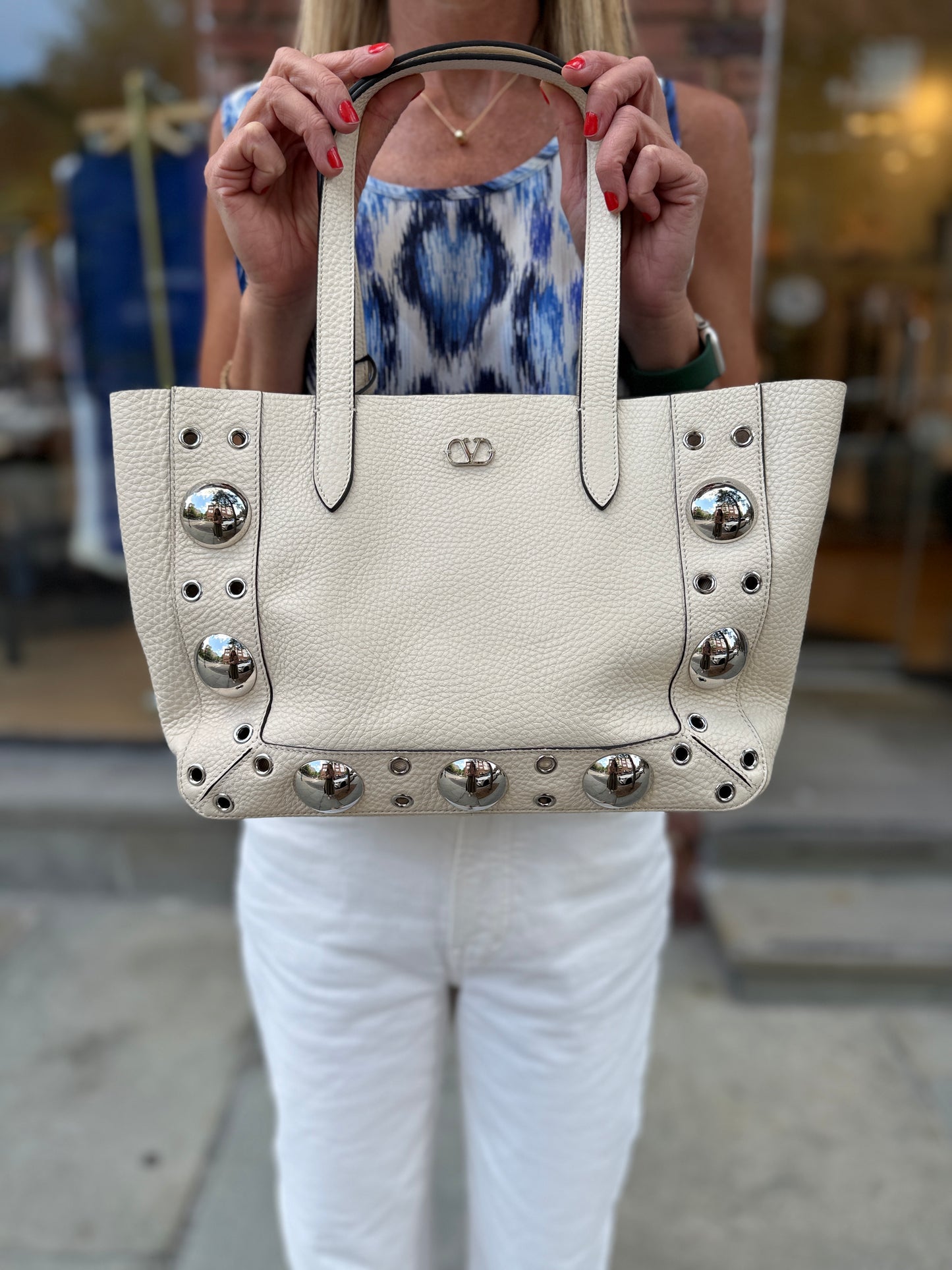 VALENTINO GARAVANI NWT Leather Nellcote Tote Bag