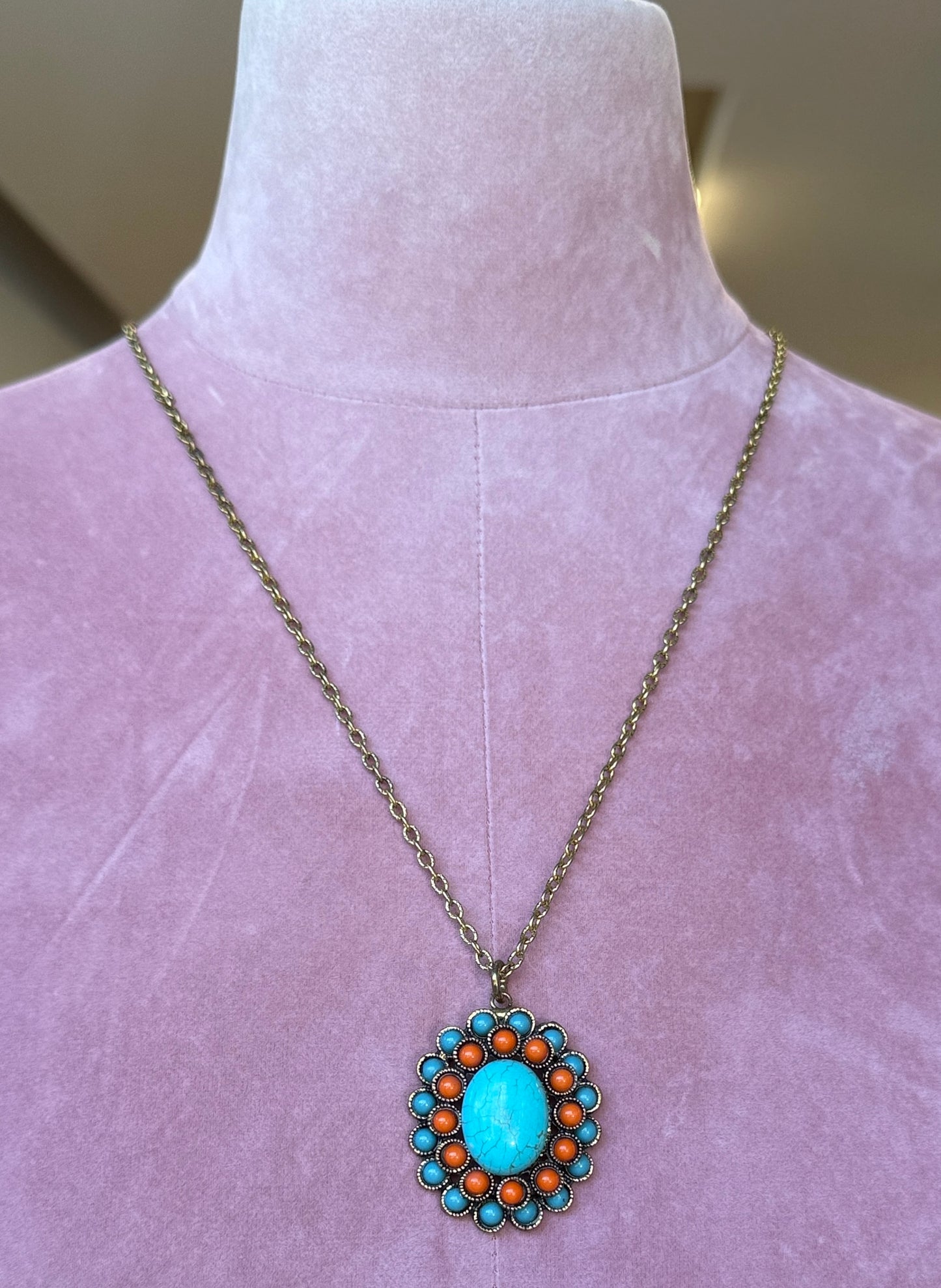 NO BRAND Large Turquoise Pendant Necklace