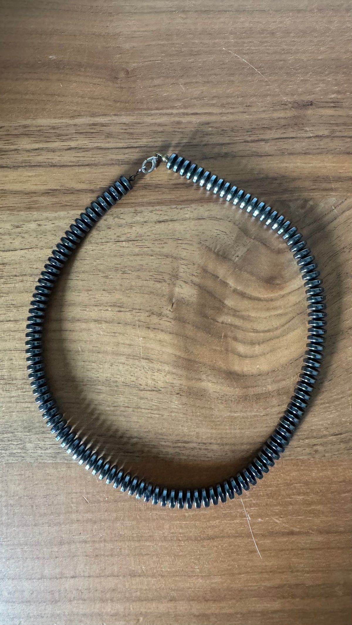 NO BRAND Saucer Beaded Choker Necklace