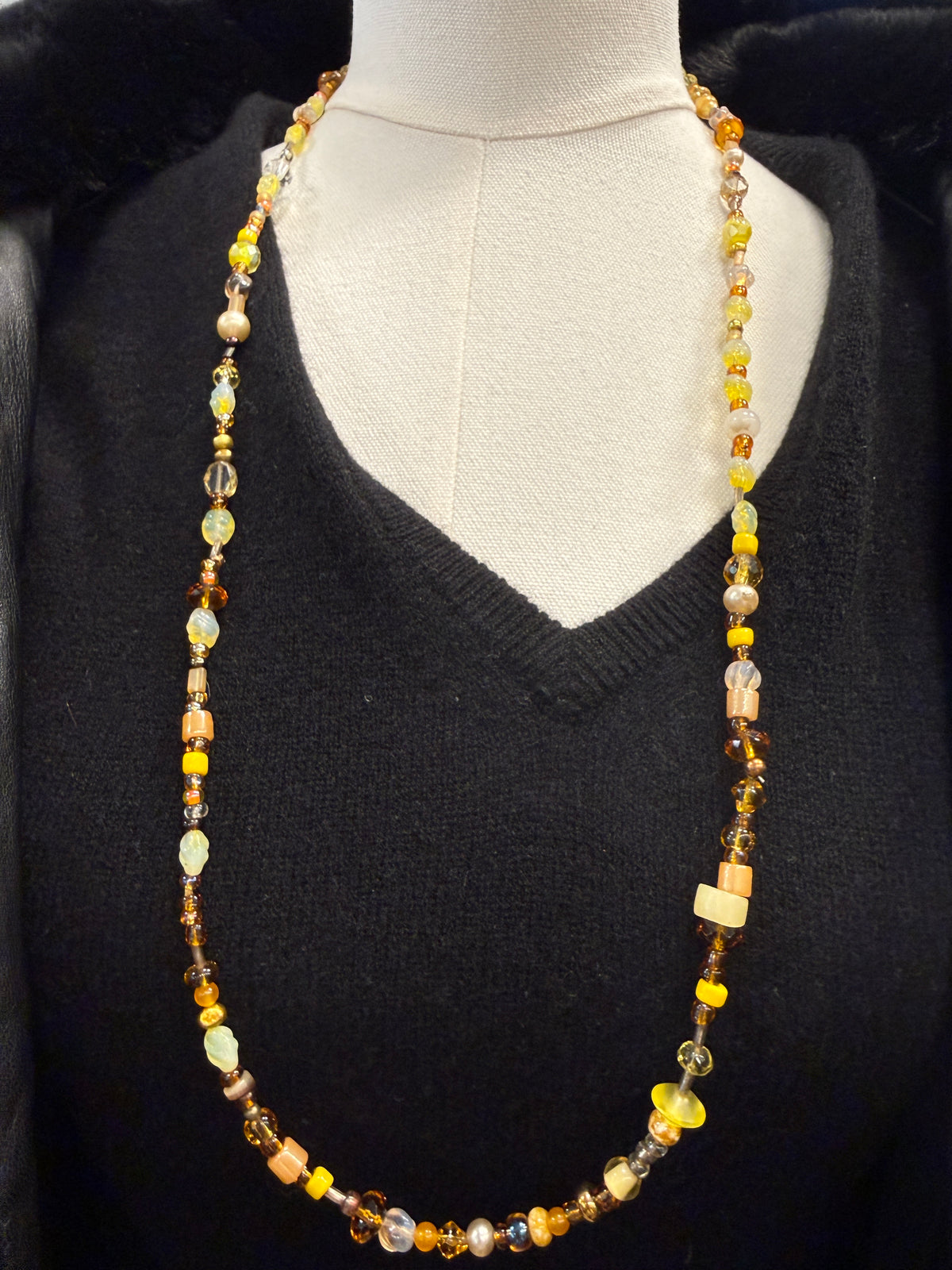 NO BRAND Beaded Long Necklace