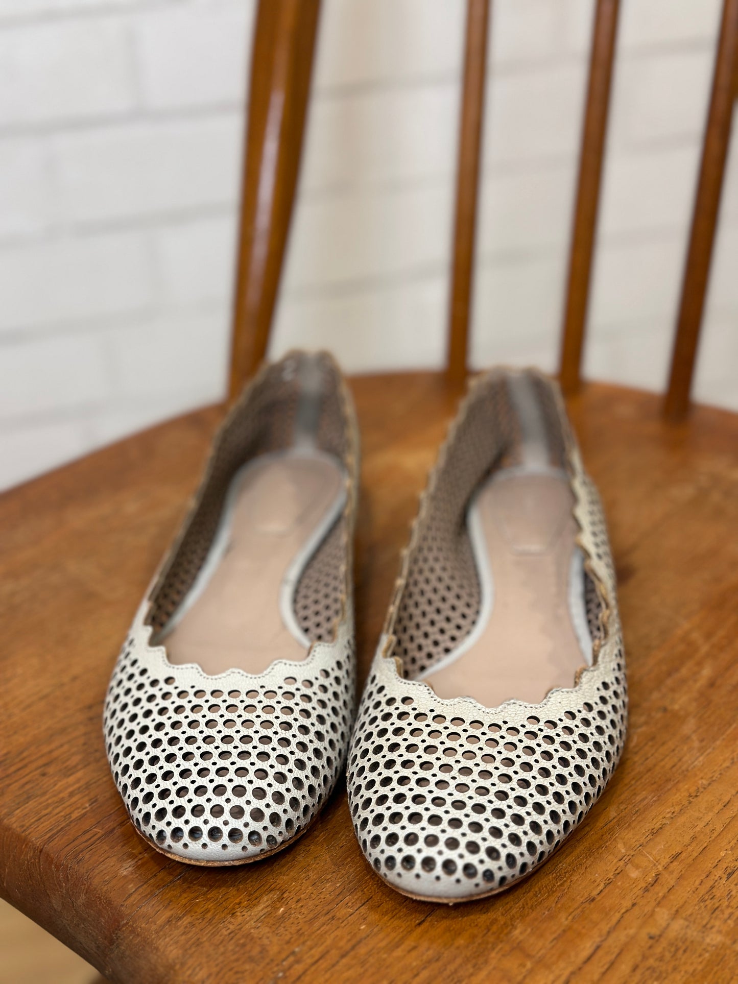 CHLOE Perforated Leather Ballet Flats Size 37.5-US7.5