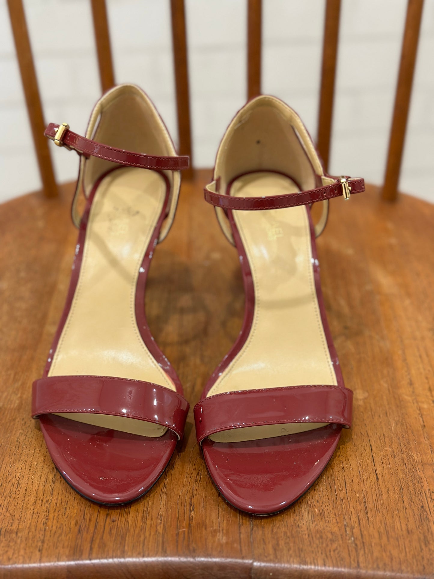 MICHAEL by MICHAEL KORS Sandals / US7.5-EU38