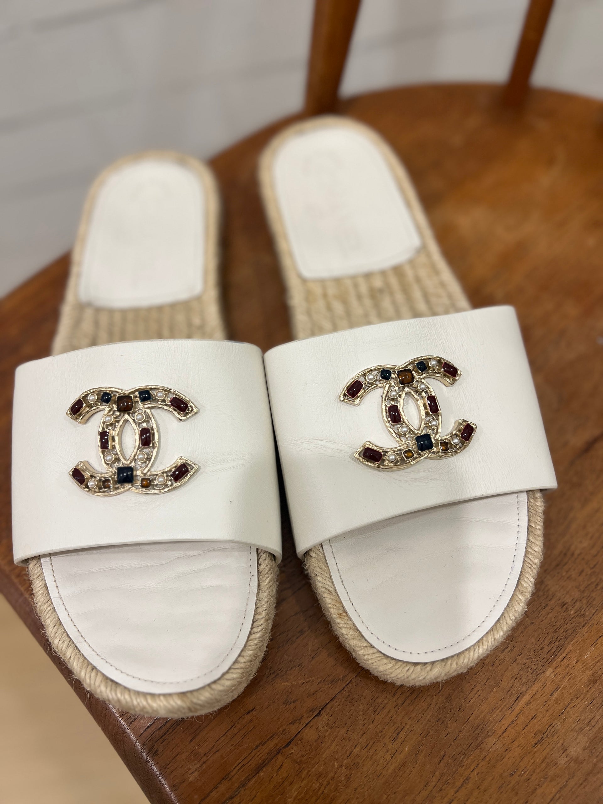 Chanel sales espadrille slide