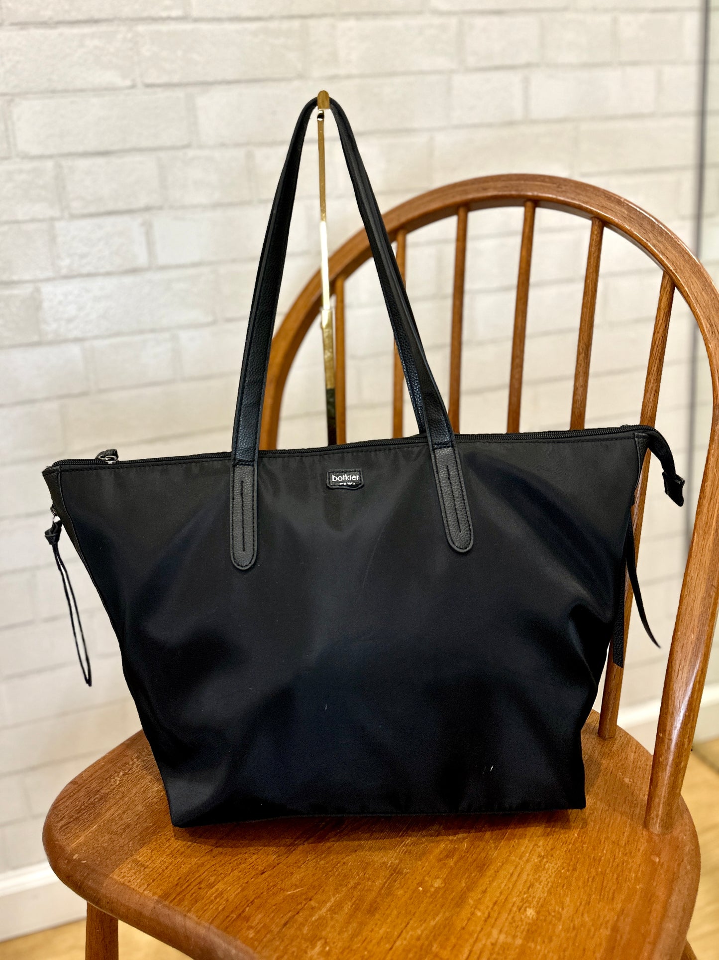 Botkier black tote hotsell