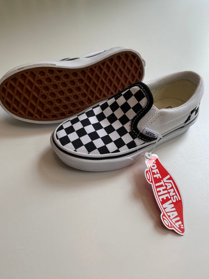 VANS sneakers NWT / 28 - us11