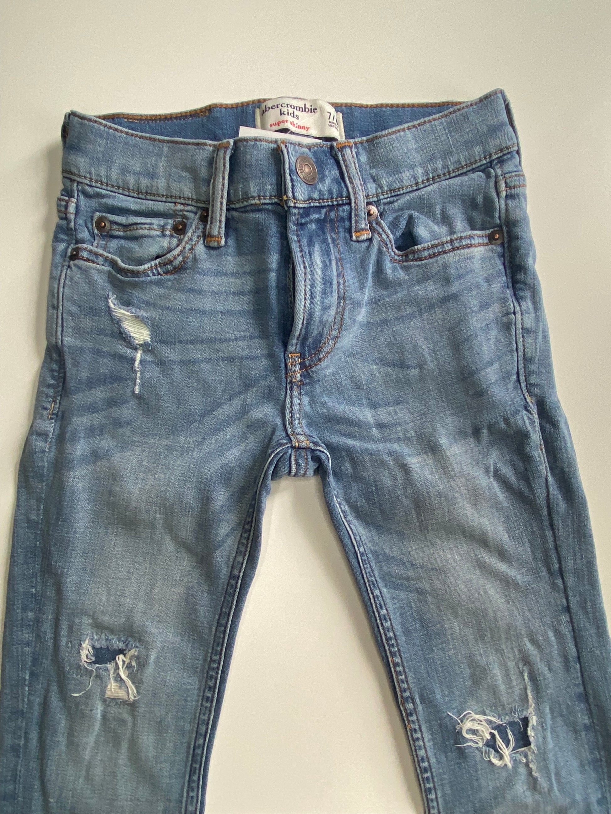Abercrombie super 2025 skinny jeans