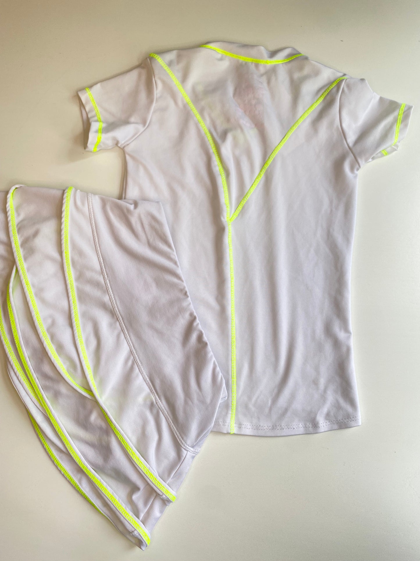 LUCKY IN LOVE 2 pieces Tennis Outfit Size 4-5y