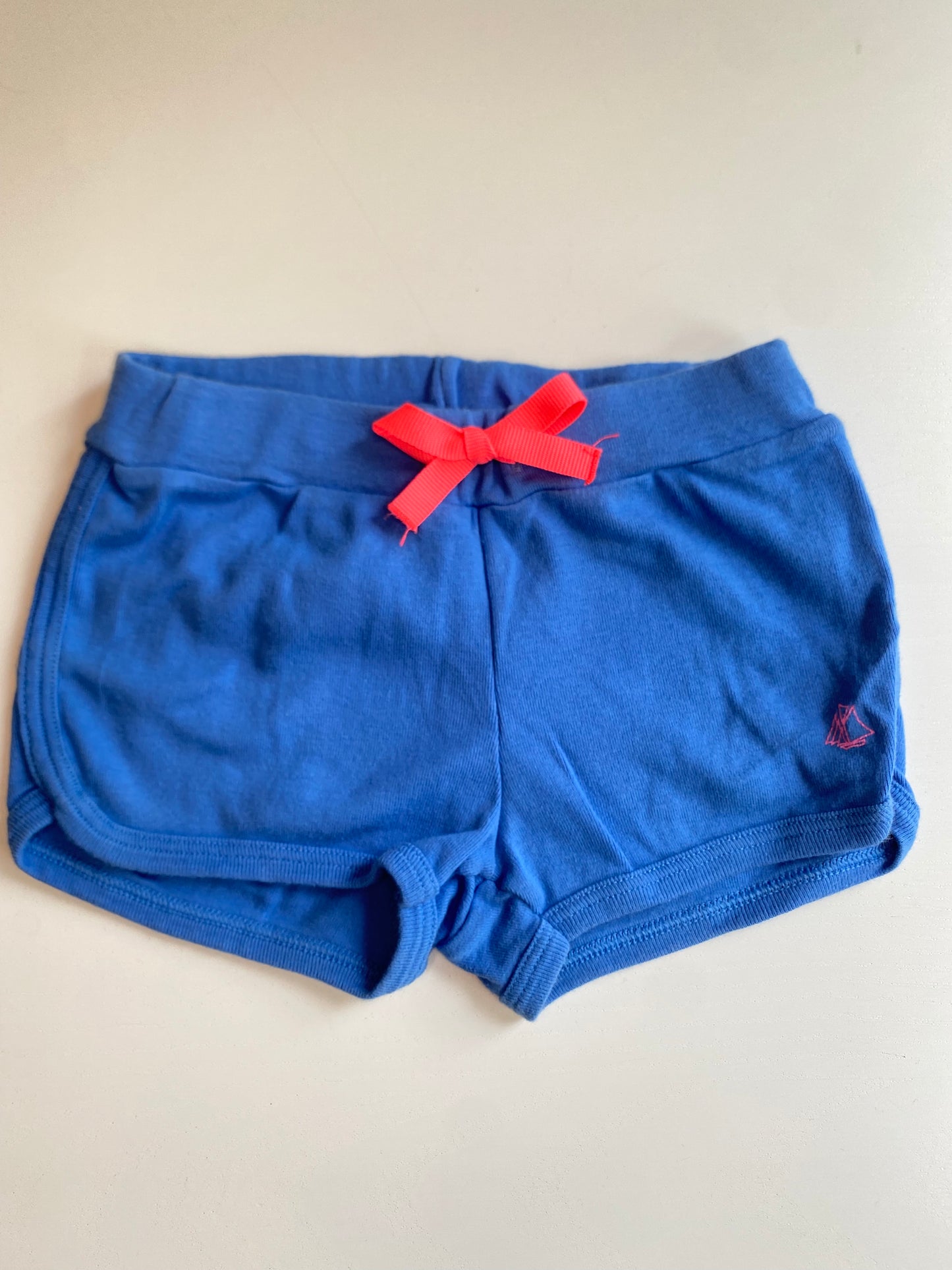 PETIT BATEAU Mini cotton short / 4Y