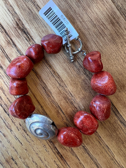 Chunky red beads bracelet with silver center