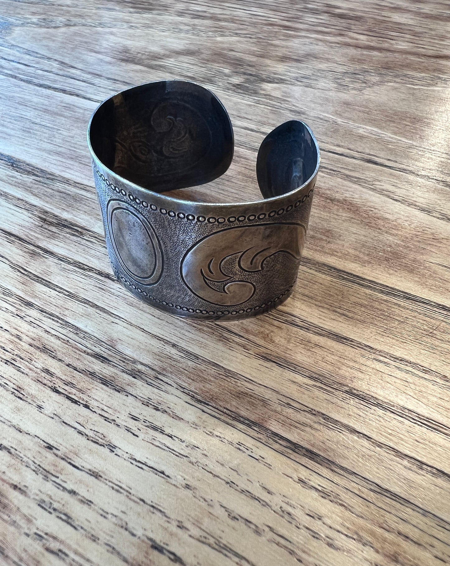 Silver engraved cuff