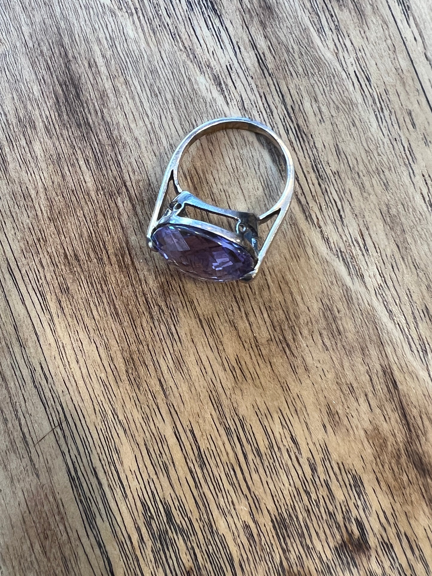 Silver Amethyst facetted cocktail ring