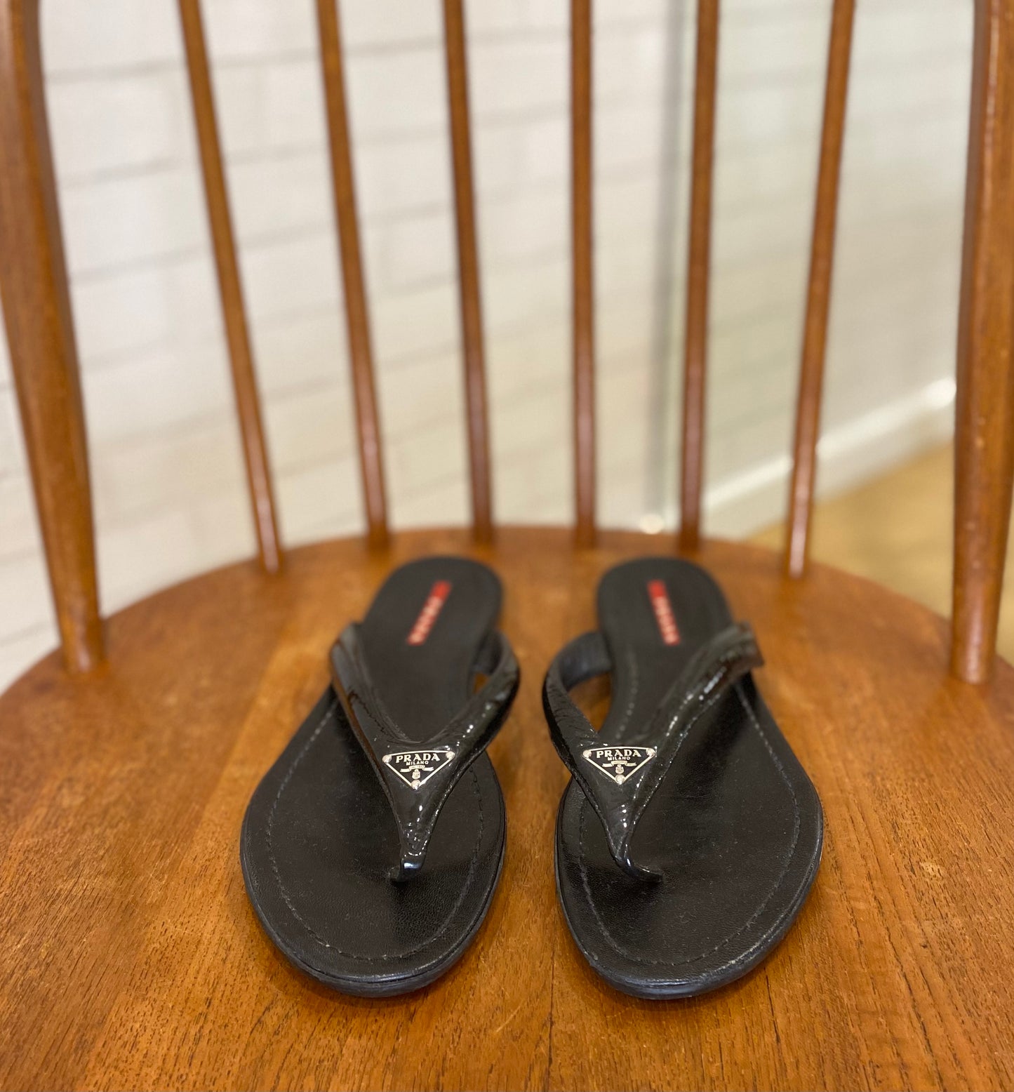 PRADA flip Flops / US8.5-EU39