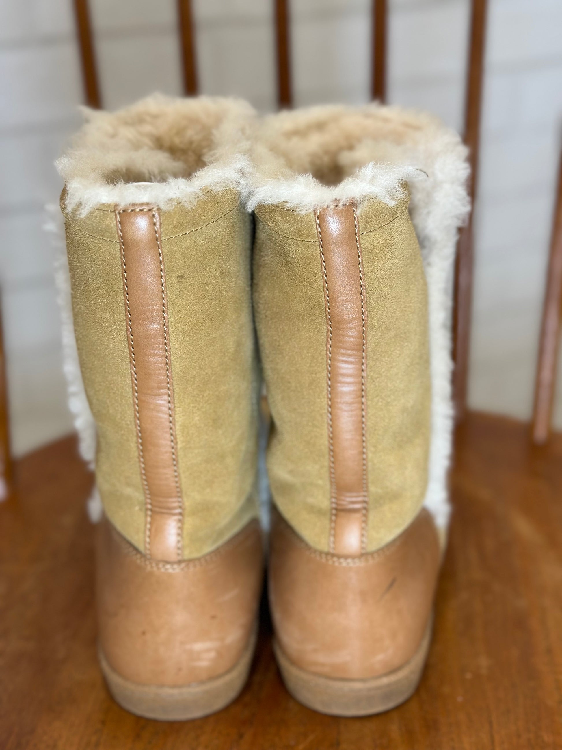 TORY BURCH Shearling Fur lined Suede Boots US8.5