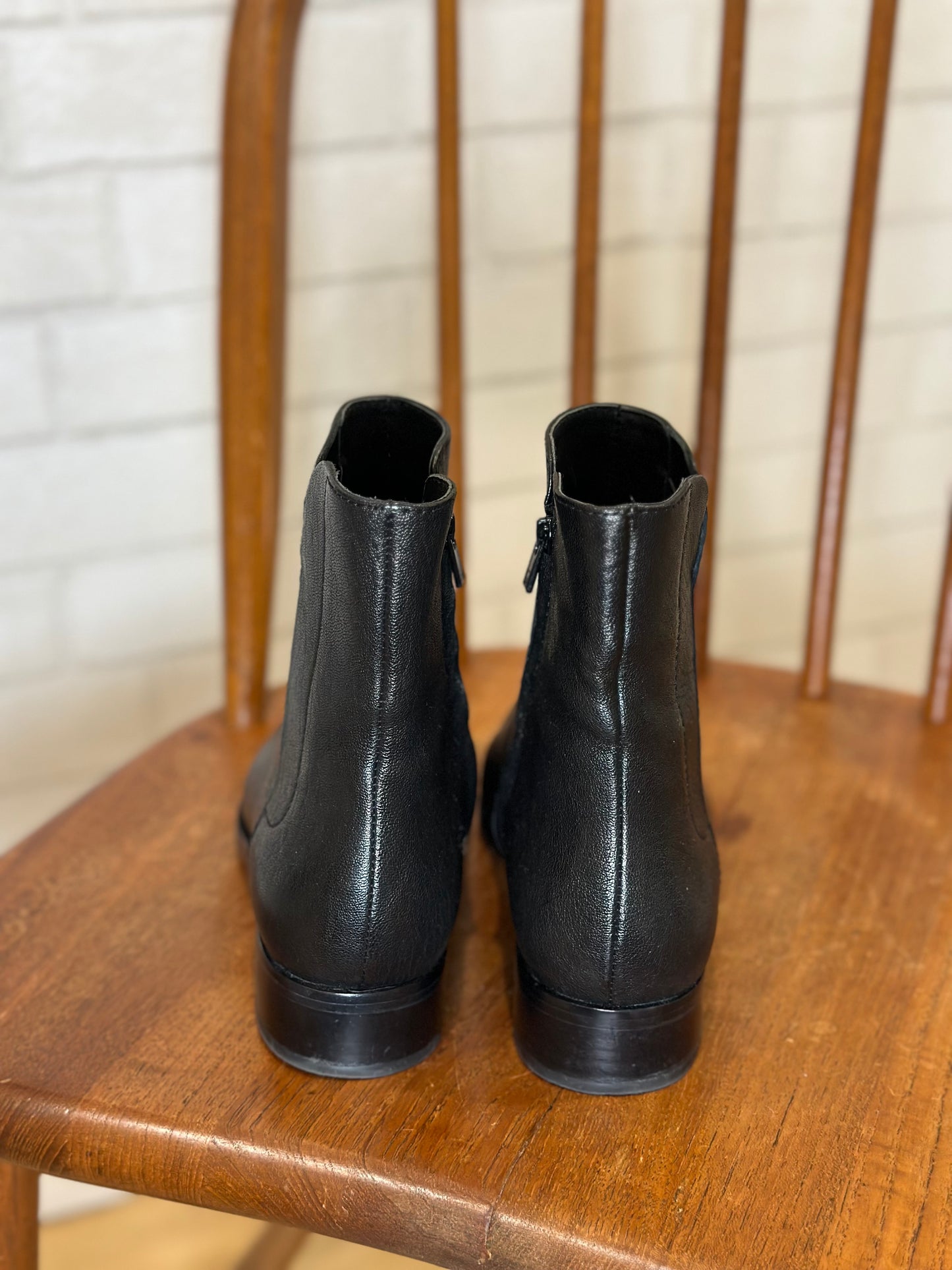 LOEFFLER & RANDALL Chelsea Leather boots / US8