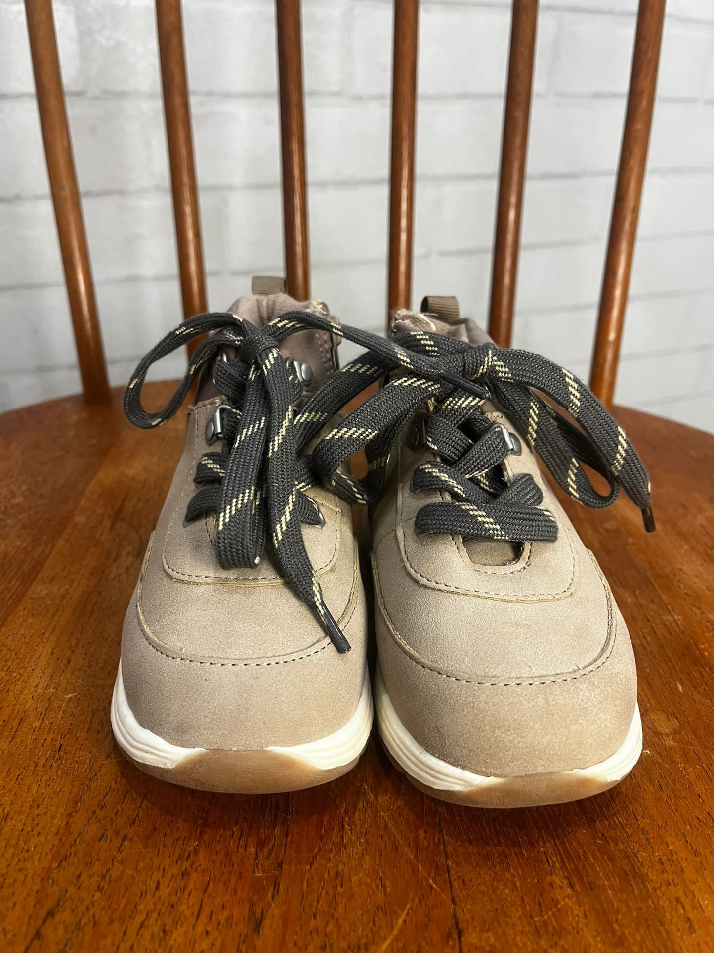 ZARA hi top winter shoes / 24 - us7