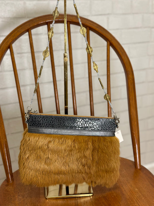 INGRID BRUHA NWT Cross body with chain Rabbit Fur CF 18