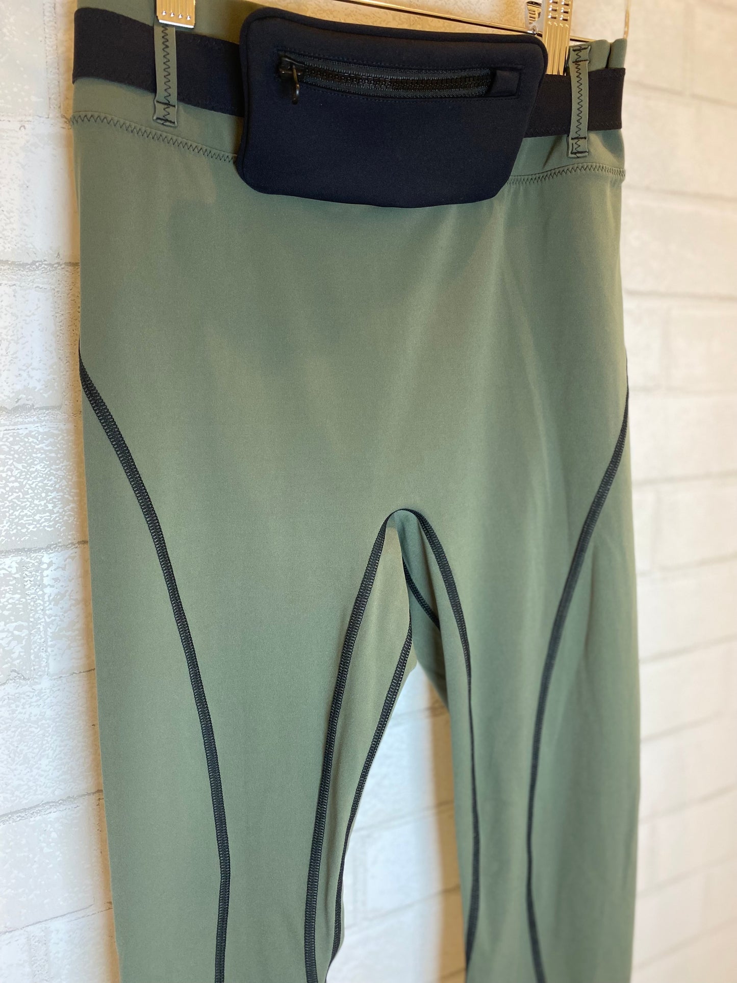 BANDIER Leggings with belt bag / XS