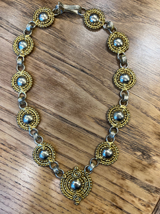 Antique style gold necklace