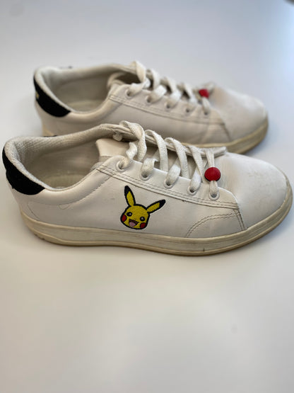 ZARA Pokemon Sneakers / UE36