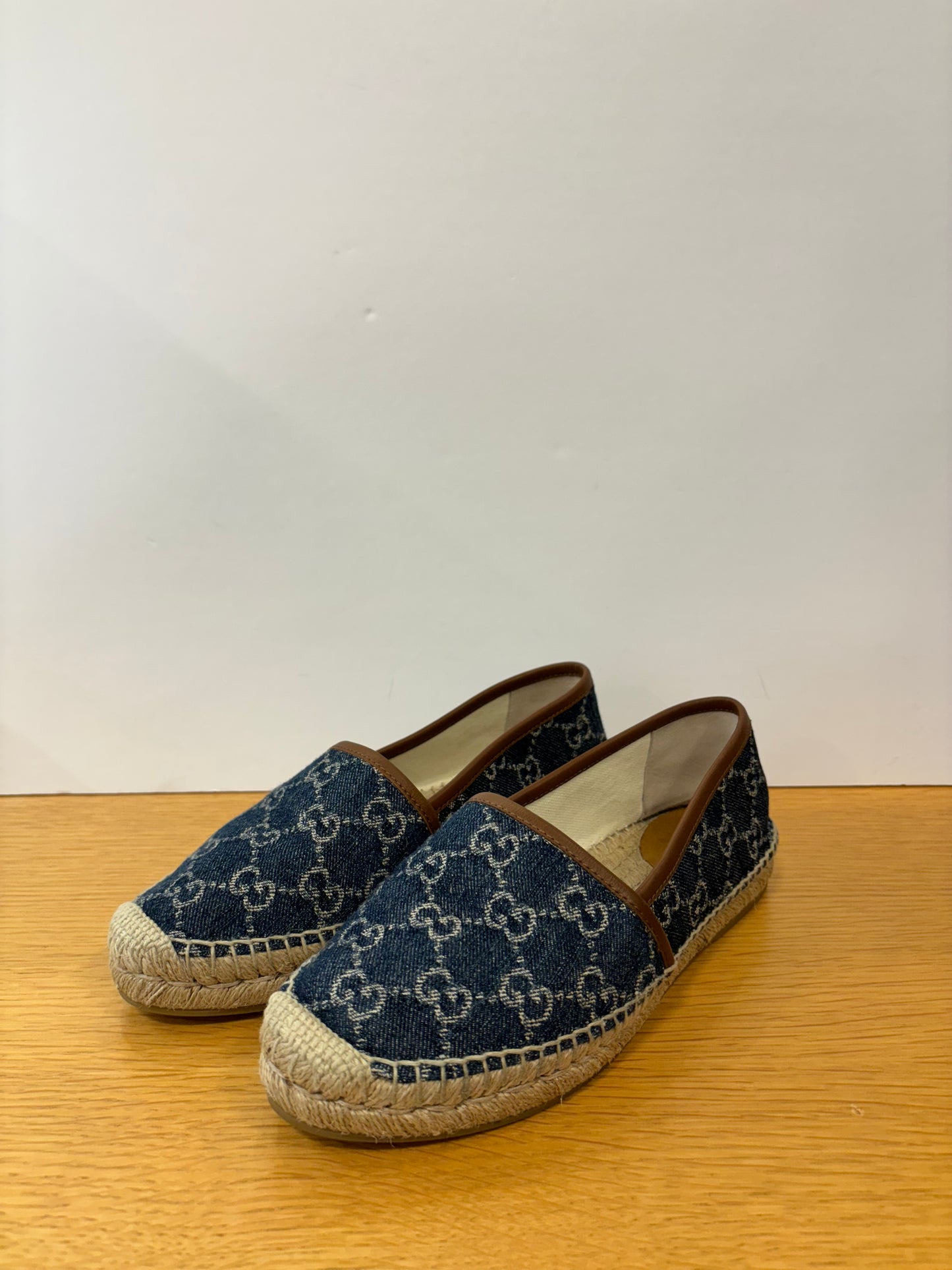 GUCCI Denim Logo Espadrilles / US7-EU37.5