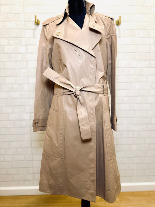 CHANEL leather trench coat NWT/ M-EU40
