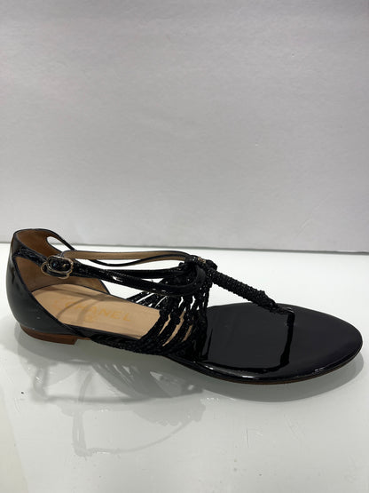 CHANEL patent leather sandals/ 39.5-8.5