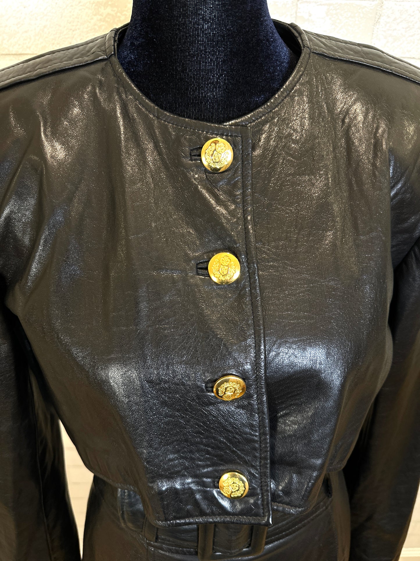 PAMELA Dennis Vintage Cropped Leather Jacket with gold buttons / S-US6