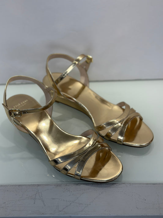 COLE HAAN gold sandals / US8.5