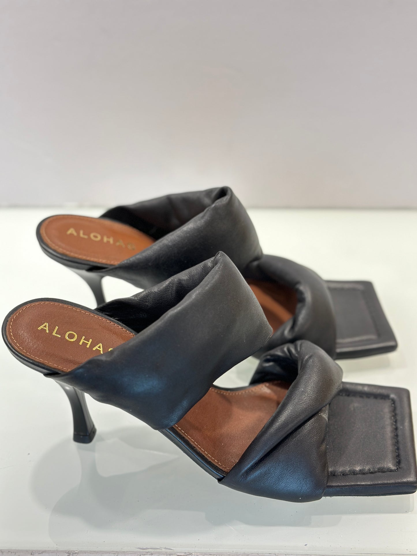 ALOHAS leather heeled sandals/ 7.5-38