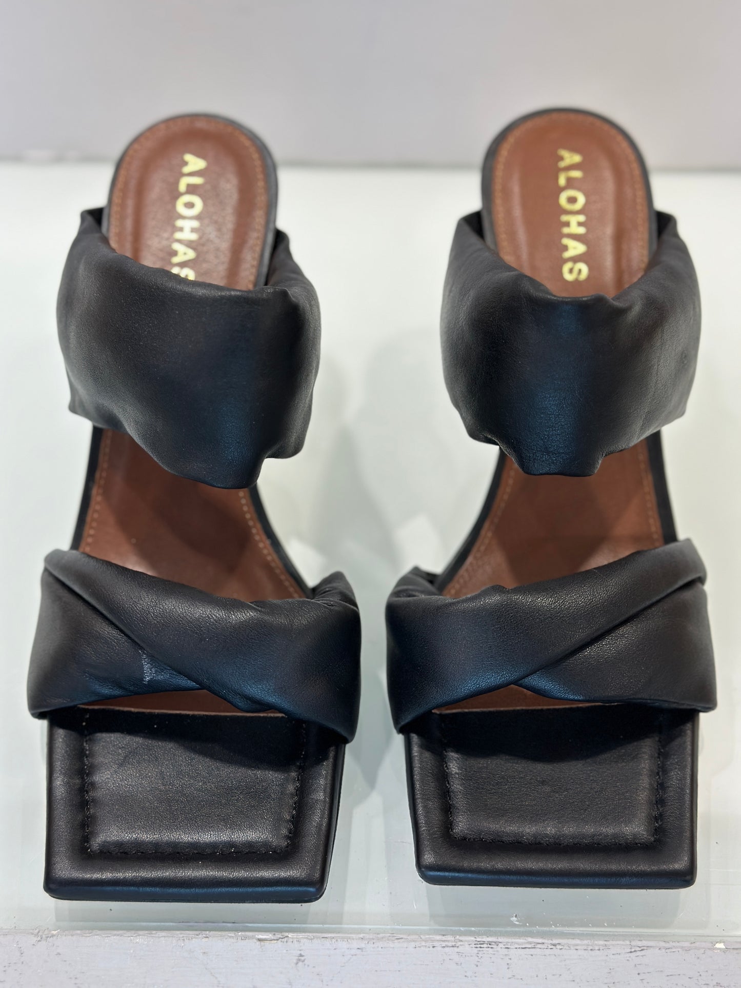 ALOHAS leather heeled sandals/ 7.5-38