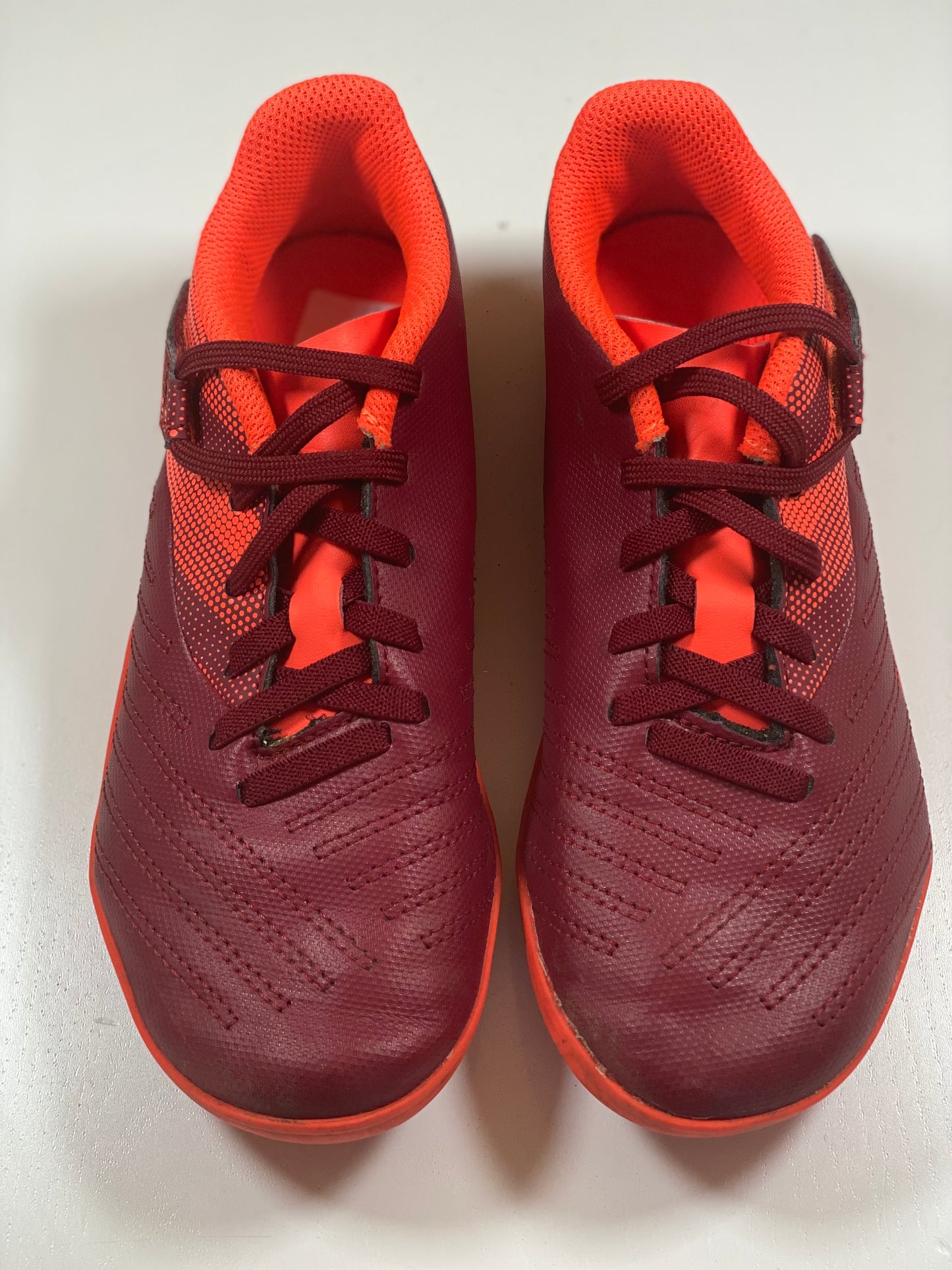 DECATHLON Cleats Size 33-US2