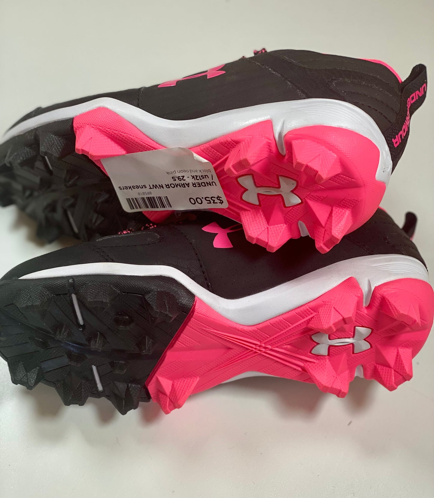 UNDER ARMOR NWT sneakers / us12k - 29.5