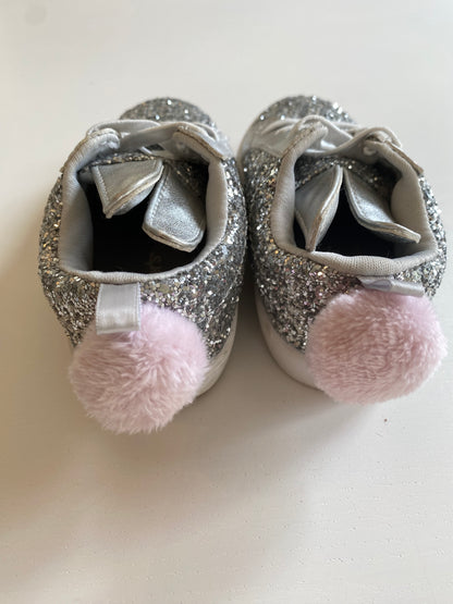 CARTER sparkly bunny trainers / us7-23