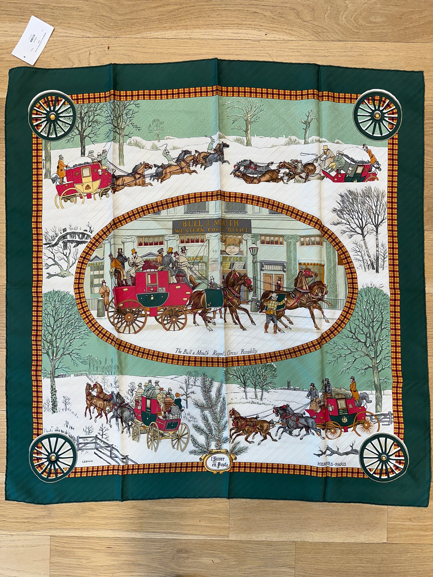 HERMES 90cm Square Scarf l' Hiver en Poste