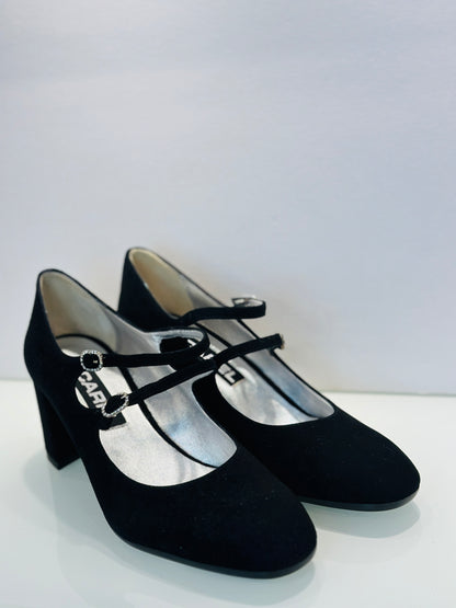 CAREL Suede Mary Janes NWT / US8.5-EU39