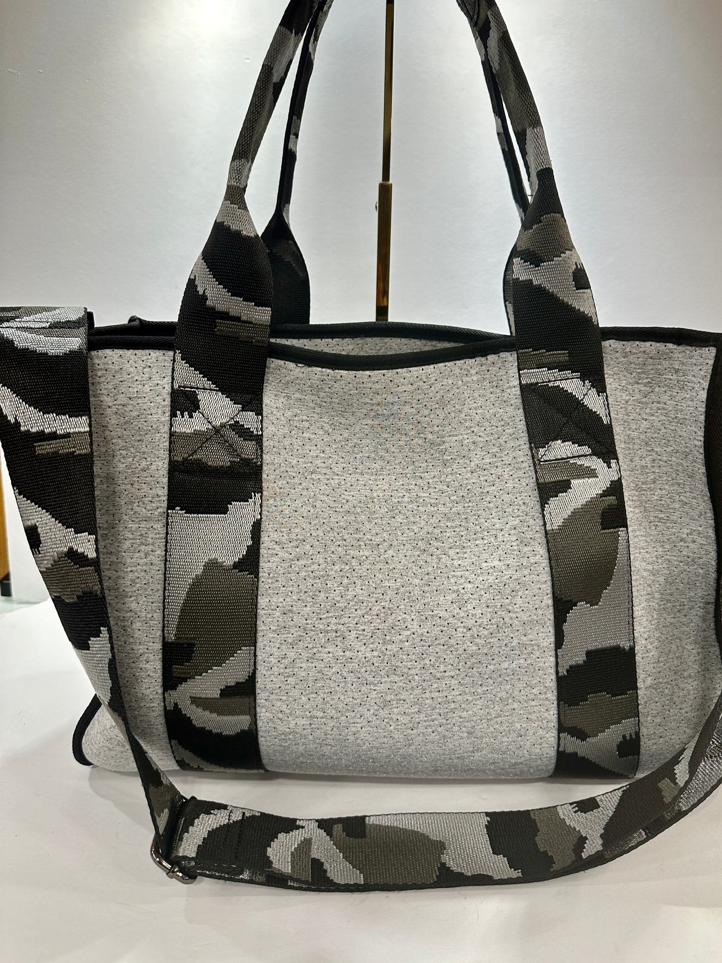 HAUTE SHORE Canvas Tote Bag