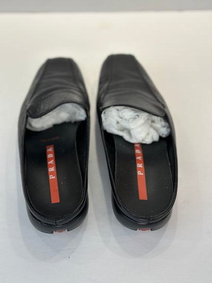 PRADA Leather Slip ons / US6-EU36