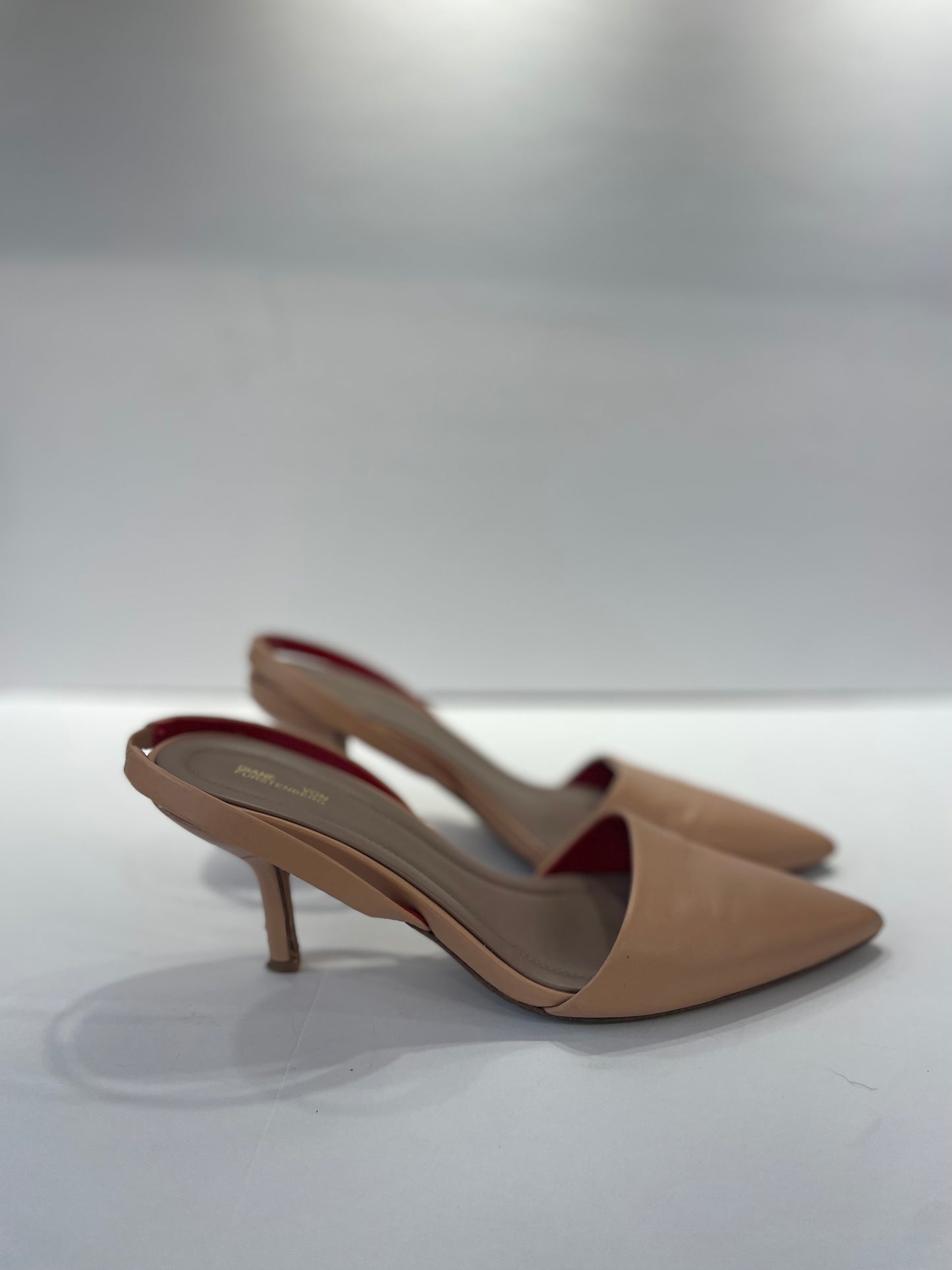 DVF Pointy Sling backs / US6.5-EU37