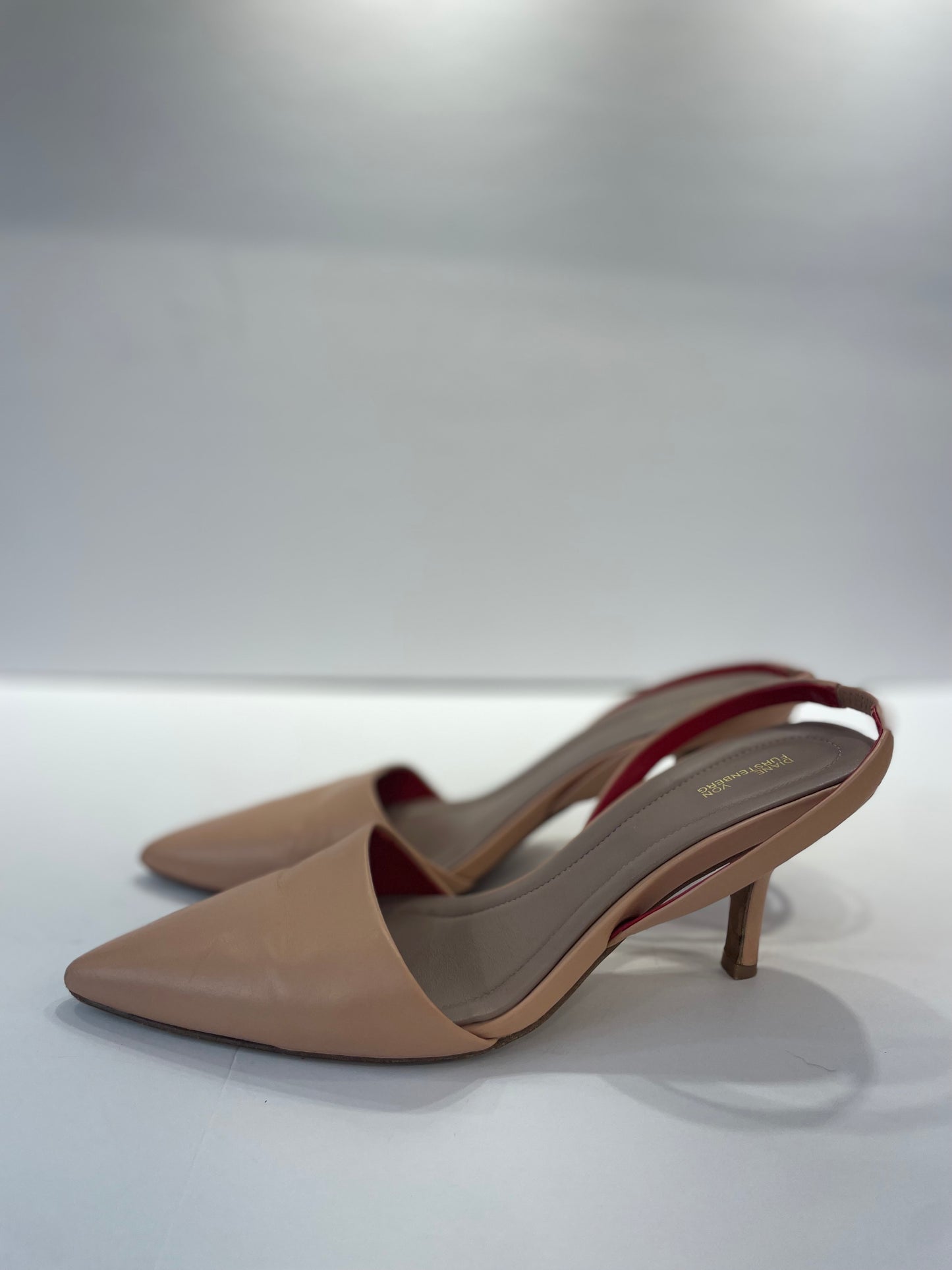 DVF Pointy Sling backs / US6.5-EU37