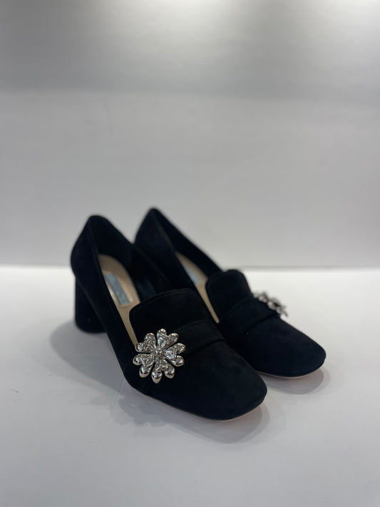 PRADA suede silver flower pumps/ 38.5-8