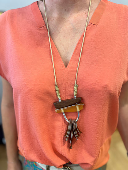 NO BRAND Wood & Leather Brown long necklace