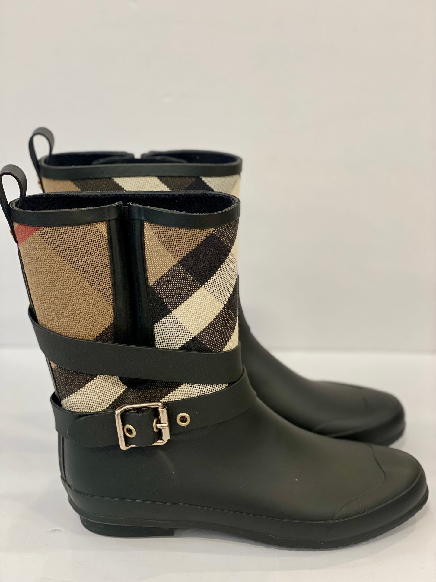 BURBERRY Short Rain Boots with tartan / US.5-EU39