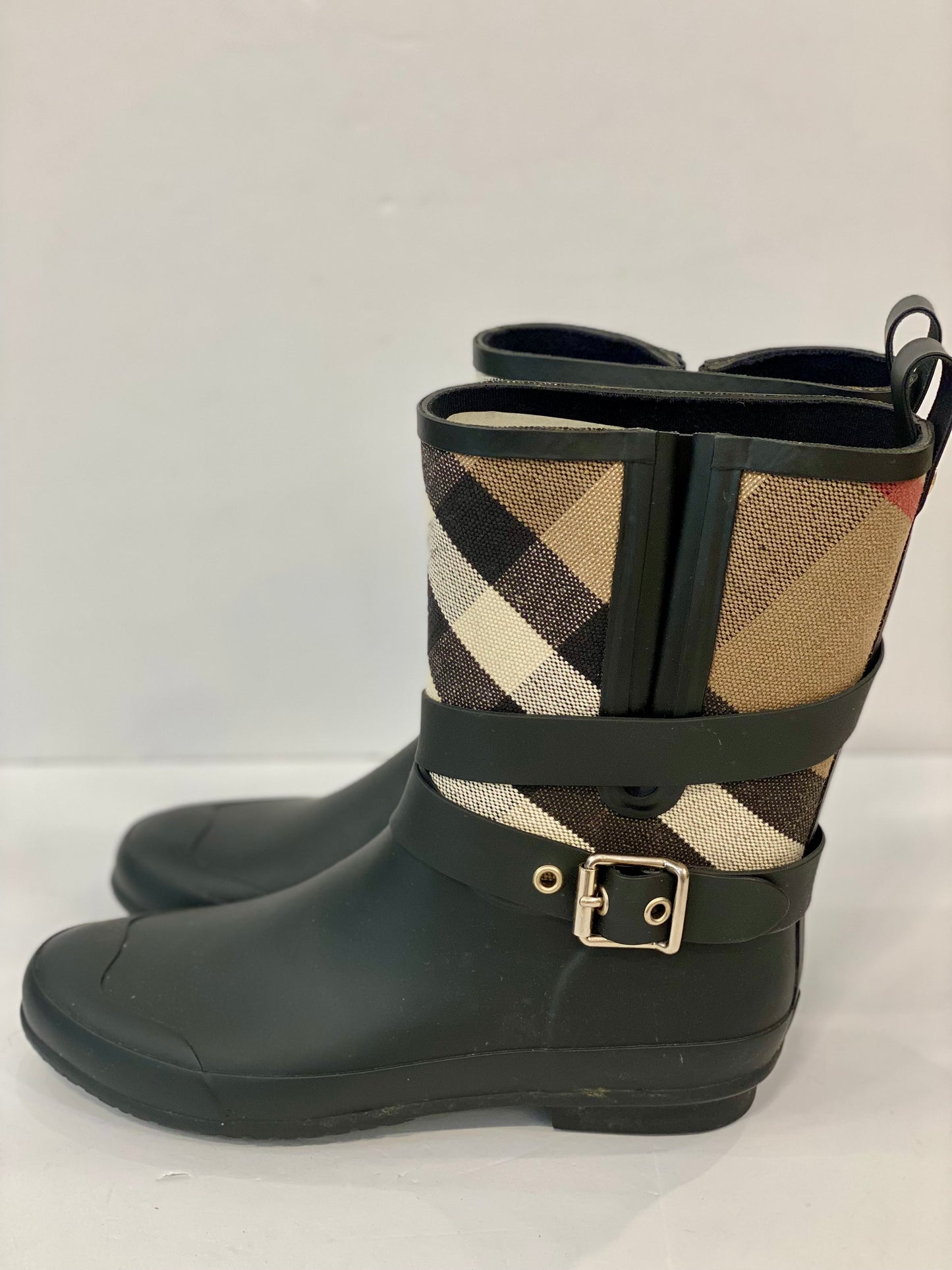 BURBERRY Short Rain Boots with tartan / US.5-EU39