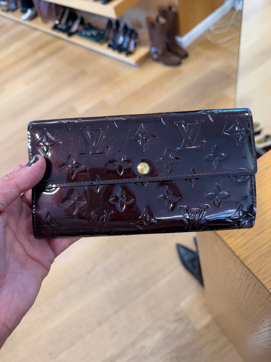 LOUIS VUITTON Long Patent Logo Wallet