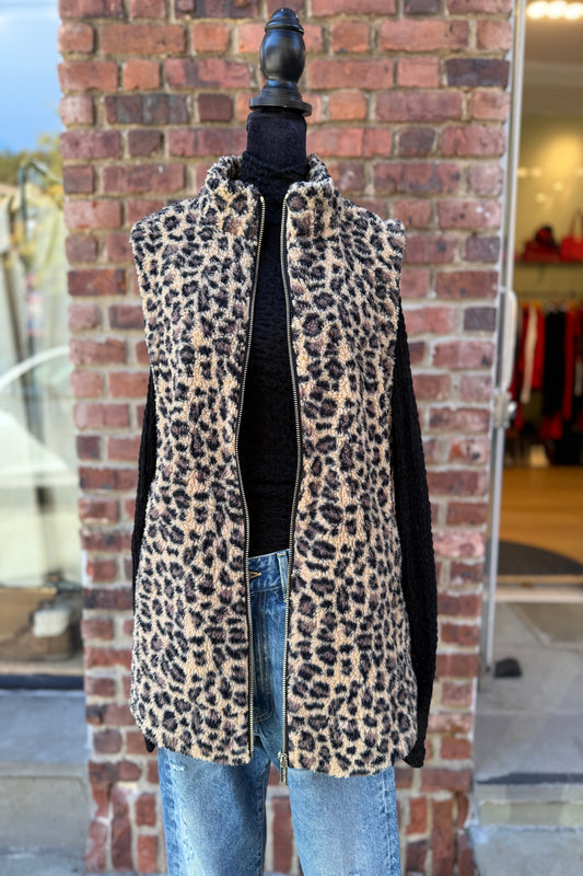 CALVIN KLEIN NWT Leopard Vest / XL