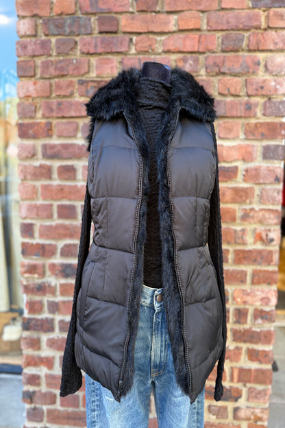 MODA INTERNATIONAL Sleeveless Puffer Faux Fur Lined Jacket / S