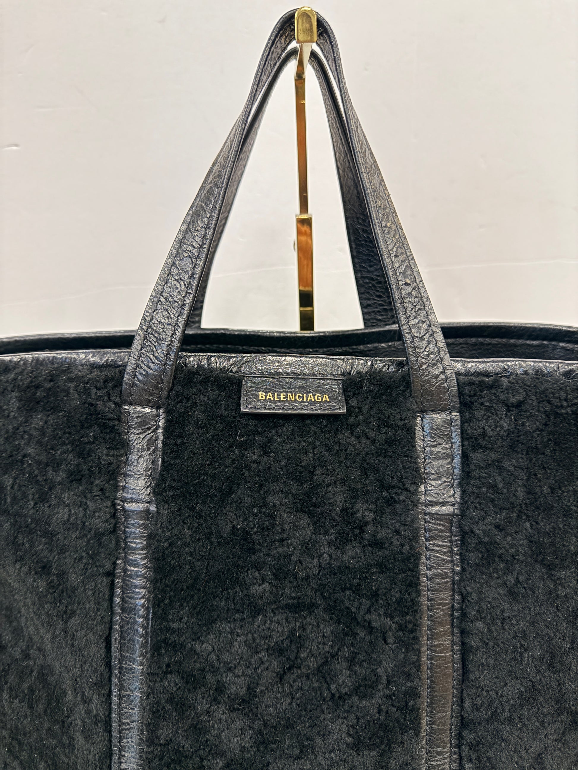 BALENCIAGA Barbes Wool Tote Bag – Second Edition NY BALENCIAGA Barbes Wool Tote Bag – Second Edition NY