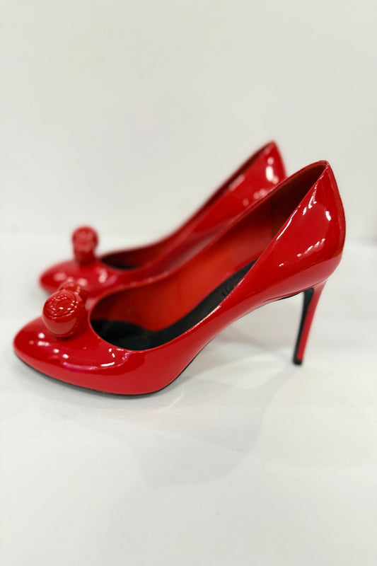 LOUIS VUITTON Patent Leather Betty Pumps / US8-EU38.5