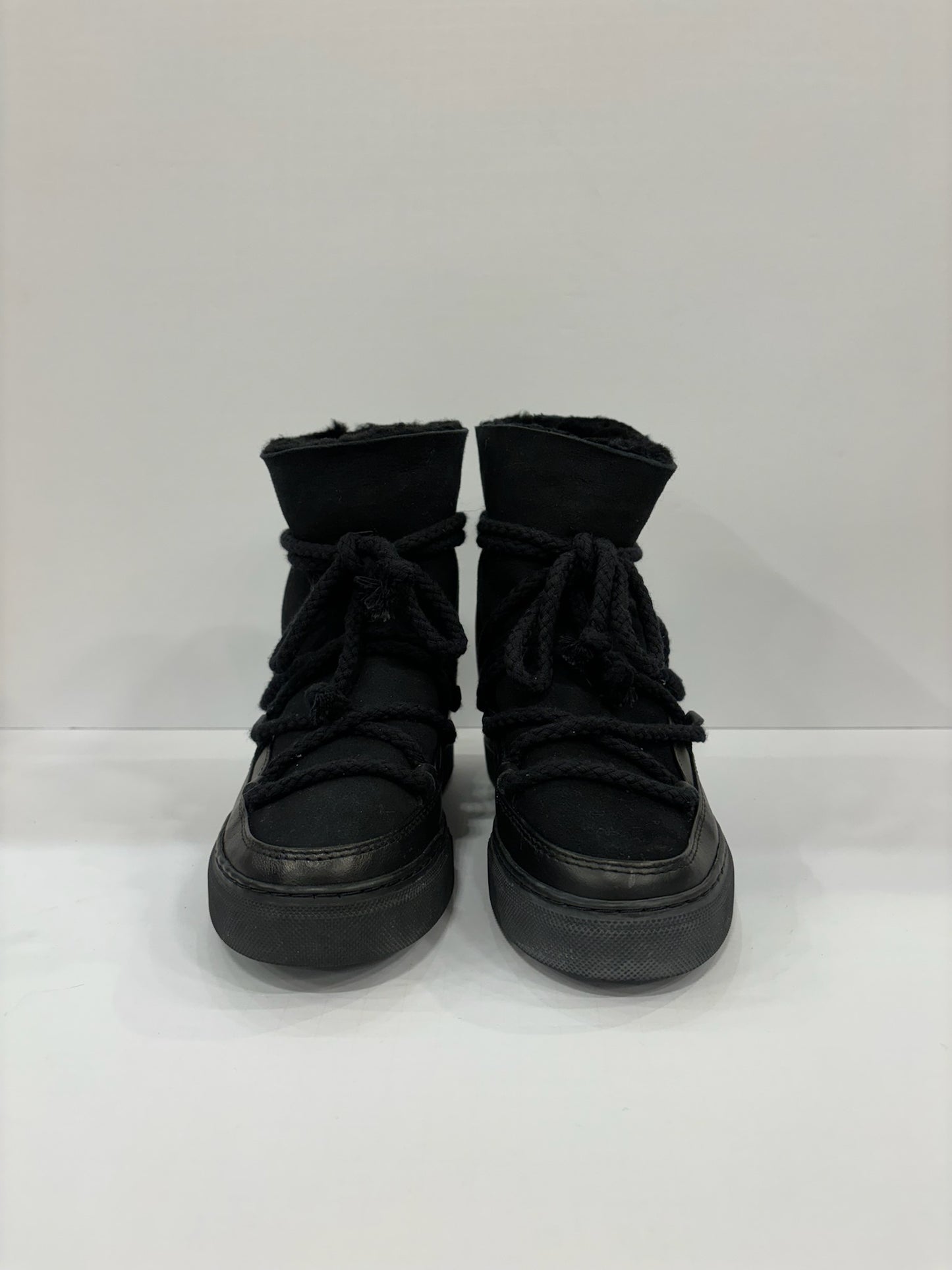 INUIKII Winter Boots Fur Lined / US9-EU40